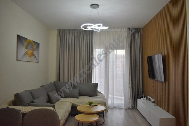 Apartament 2+1 me qira prane Ring Center ne Tirane